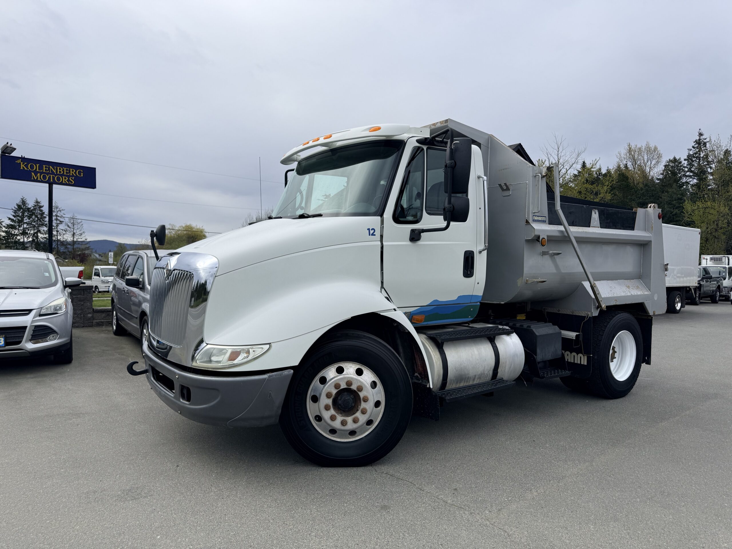 2004  8600 Diesel Dump Truck